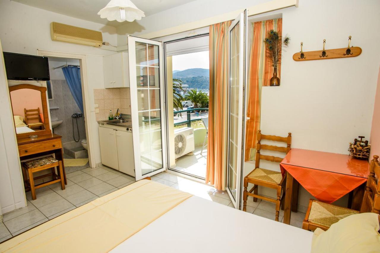 Myros Studios Argostoli  Luaran gambar