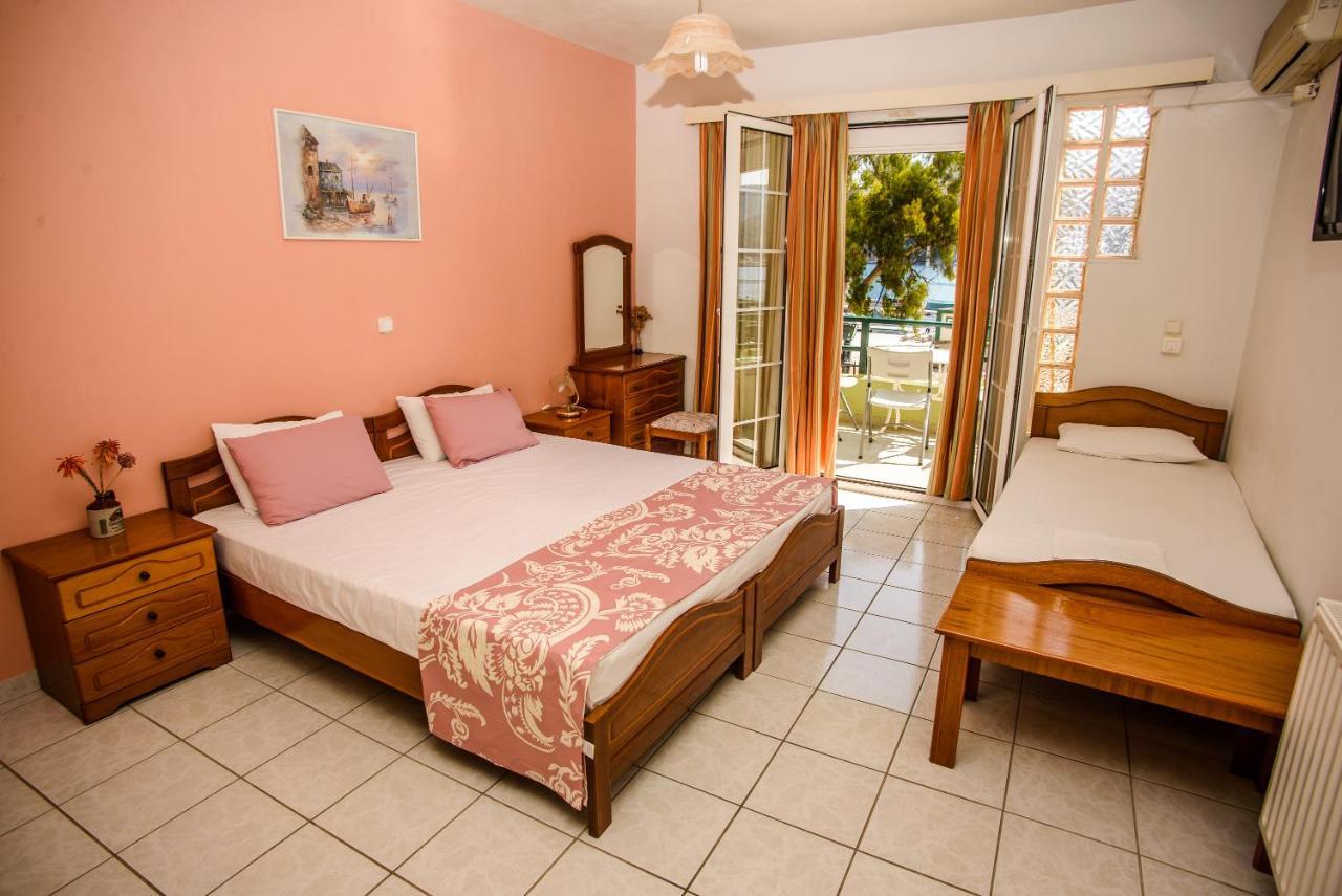 Myros Studios Argostoli  Luaran gambar